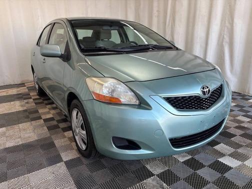 2009 Toyota Yaris S