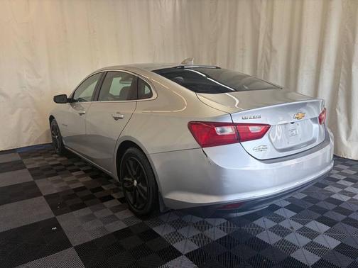 Champagne Silver Metallic 2016 Chevrolet Malibu 1LT