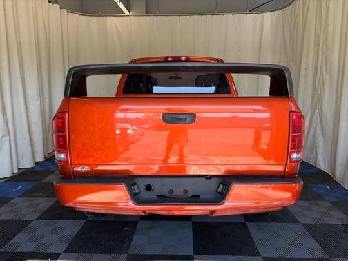 Go Mango! 2005 Dodge Ram 1500 SLT Quad Cab