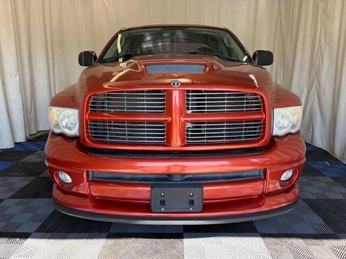 Go Mango! 2005 Dodge Ram 1500 SLT Quad Cab