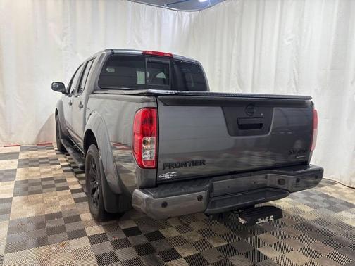 2021 Nissan Frontier SV