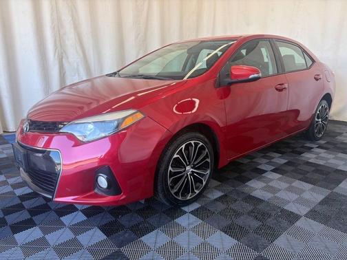 Red 2015 Toyota Corolla S Plus