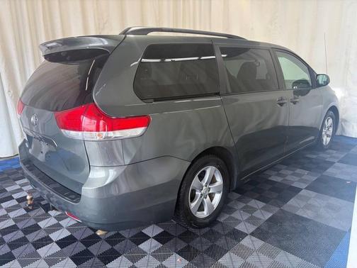 Predawn Gray Mica 2013 Toyota Sienna LE