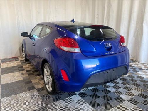 2012 Hyundai Veloster Base