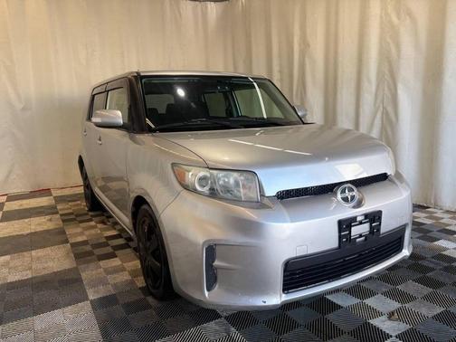 2012 Scion xB Release Series 9.0