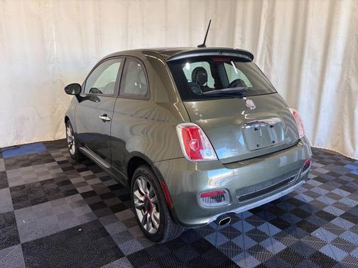 Verde Oliva 2014 FIAT 500 Sport