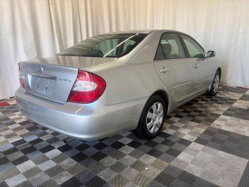 2002 Toyota Camry LE