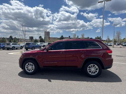 Velvet Red Pearlcoat 2018 Jeep Grand Cherokee Laredo