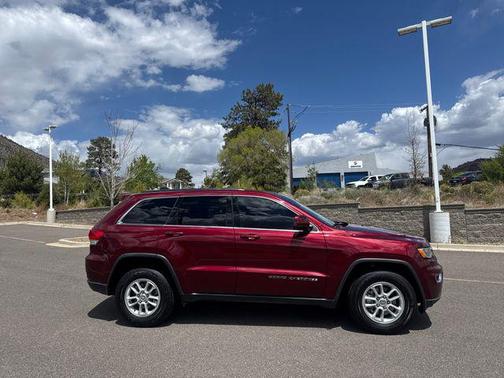 Velvet Red Pearlcoat 2018 Jeep Grand Cherokee Laredo