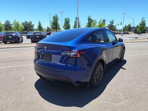 Deep Blue Metallic 2023 Tesla Model Y Long Range Dual Motor All-Wheel Drive