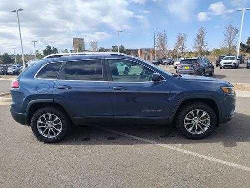 Blue Shade Pearlcoat 2019 Jeep Cherokee Latitude Plus