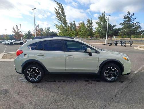 Desert Khaki 2014 Subaru XV Crosstrek 2.0i Premium