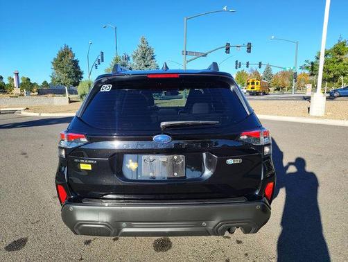 Crystal Black Silica 2025 Subaru Forester Limited