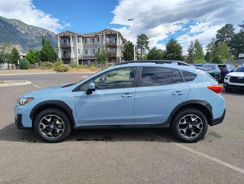 Cool Gray Khaki 2018 Subaru Crosstrek 2.0i Premium