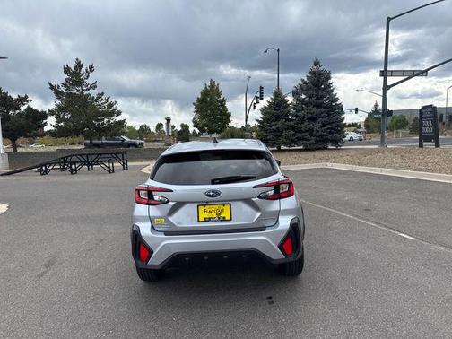 Ice Silver Metallic 2024 Subaru Crosstrek Base