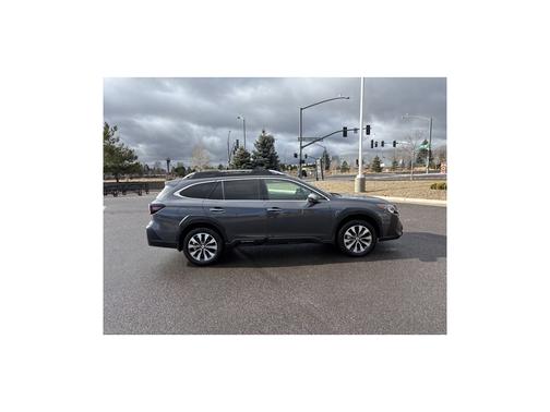 2025 Subaru Outback Touring XT