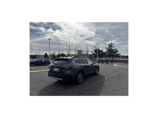 2025 Subaru Outback Touring XT