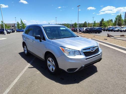 Ice Silver Metallic 2015 Subaru Forester 2.5i