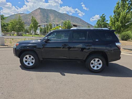 Attitude Black Metallic 2015 Toyota 4Runner SR5