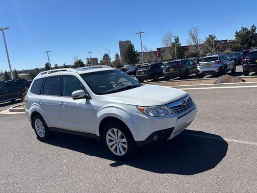 Satin White Pearl 2011 Subaru Forester 2.5 X