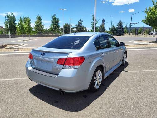 Ice Silver Metallic 2014 Subaru Legacy Limited