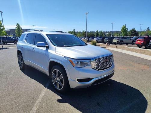 Quicksilver Metallic 2019 GMC Acadia Denali