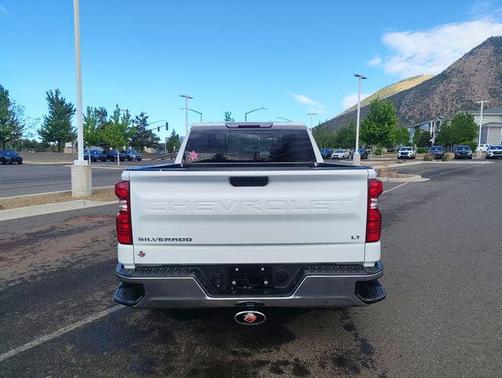 Summit White 2021 Chevrolet Silverado 1500 LT