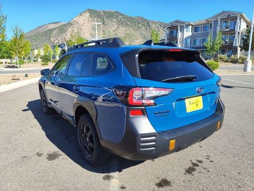 Geyser Blue 2023 Subaru Outback Wilderness