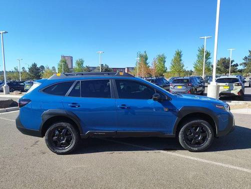 Geyser Blue 2023 Subaru Outback Wilderness