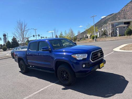 Blue Crush Metallic 2022 Toyota Tacoma SR5