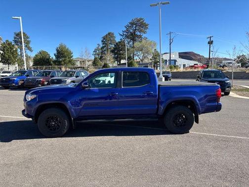 2022 Toyota Tacoma SR5