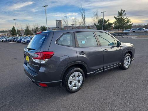 2022 Subaru Forester Base