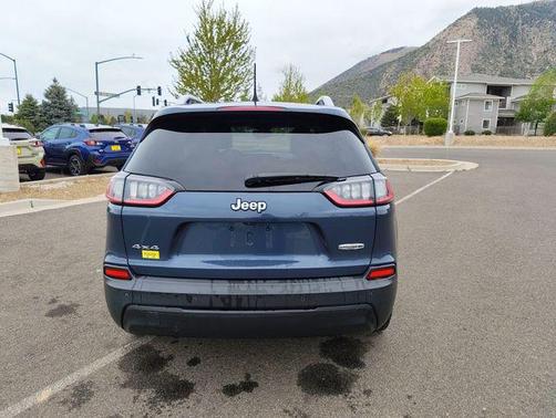 Slate Blue Pearlcoat 2021 Jeep Cherokee Latitude Plus