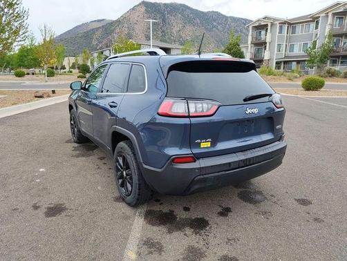 Slate Blue Pearlcoat 2021 Jeep Cherokee Latitude Plus