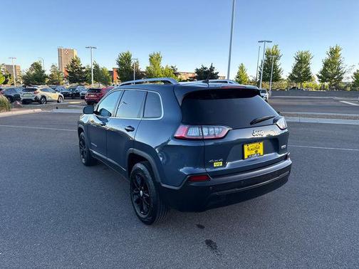 Slate Blue Pearlcoat 2021 Jeep Cherokee Latitude Plus