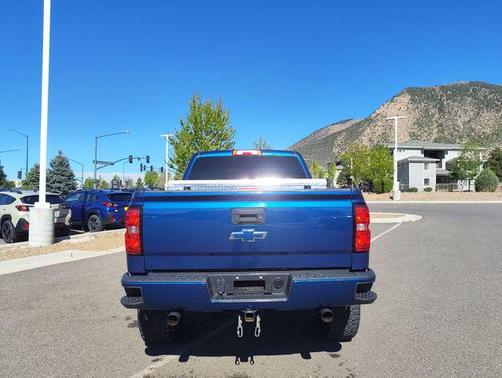 Deep Ocean Blue Metallic 2017 Chevrolet Silverado 1500 2LT