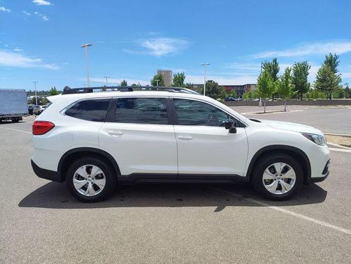 Crystal White Pearl 2020 Subaru Ascent Base 8-Passenger