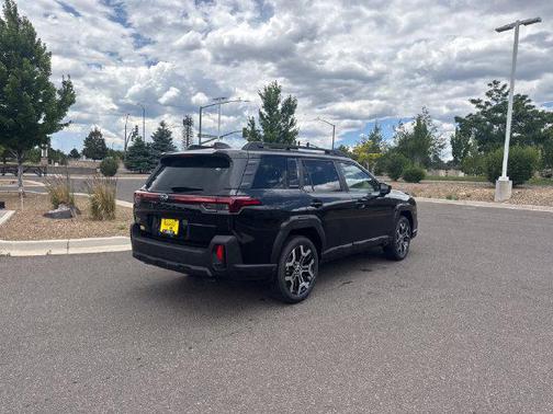 Crystal Black Silica 2026 Subaru Outback Touring XT