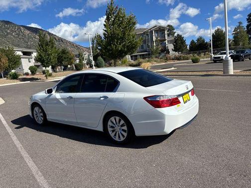 White Orchid Pearl 2014 Honda Accord EX-L