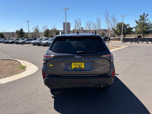 Magnetite Gray Metallic 2026 Subaru Forester Base