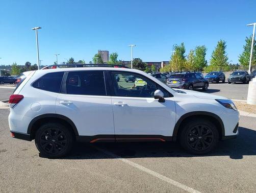 Crystal White Pearl 2023 Subaru Forester Sport