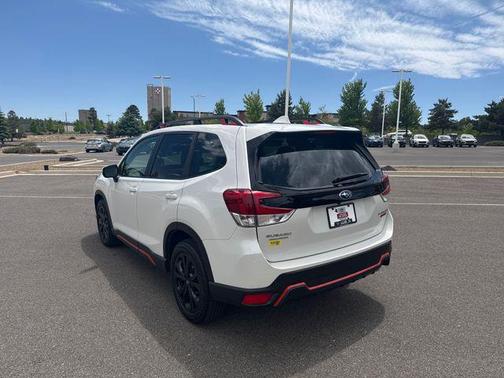 Crystal White Pearl 2023 Subaru Forester Sport