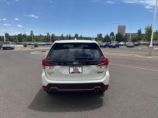 Crystal White Pearl 2023 Subaru Forester Sport