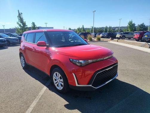 Inferno Red 2025 Kia Soul LX