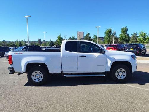 Summit White 2016 Chevrolet Colorado WT