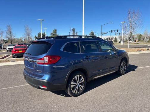 Abyss Blue Pearl 2022 Subaru Ascent Limited 7-Passenger