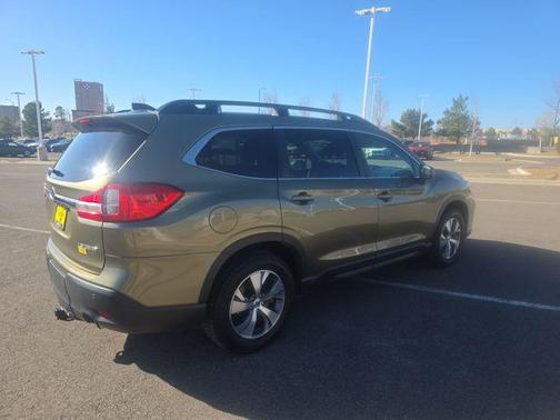 2022 Subaru Ascent Premium 8-Passenger