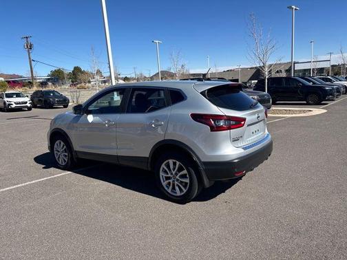 2020 Nissan Rogue Sport S