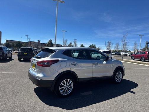 2020 Nissan Rogue Sport S