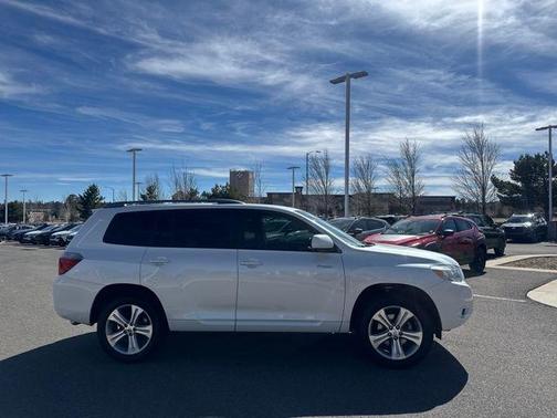 2010 Toyota Highlander Sport